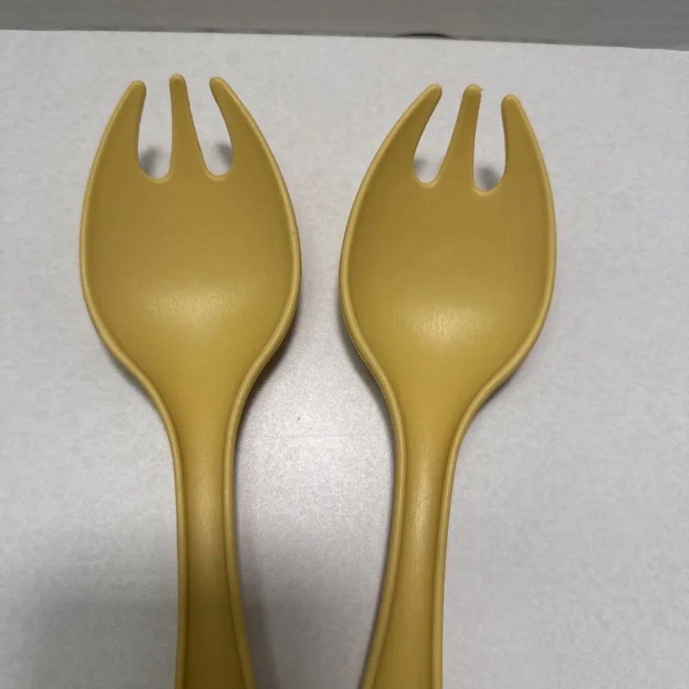 Vintage Tupperware 12